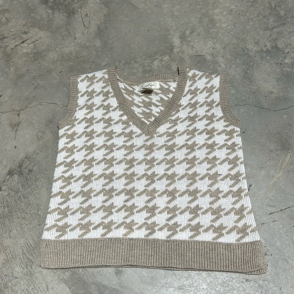 Jessica Simpson Tops | Women's Sweater Vest Size Small / Nwot /‎ Nn-23